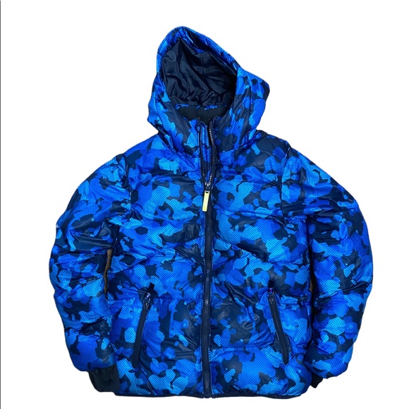 C9 by Champion Other - Cloud9 Champion puffer jacket, array of blues, pockets, hooded size: Medium